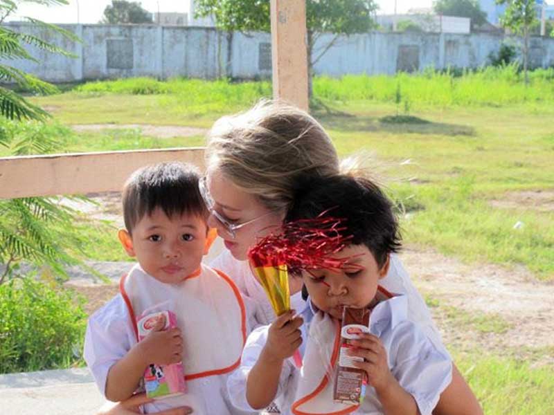  orphanage volunteering