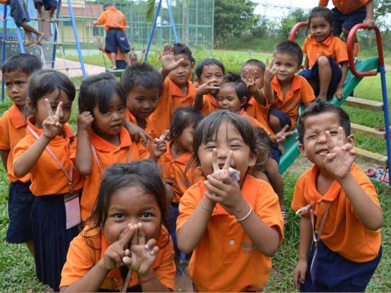  Orphans in Cambodia2